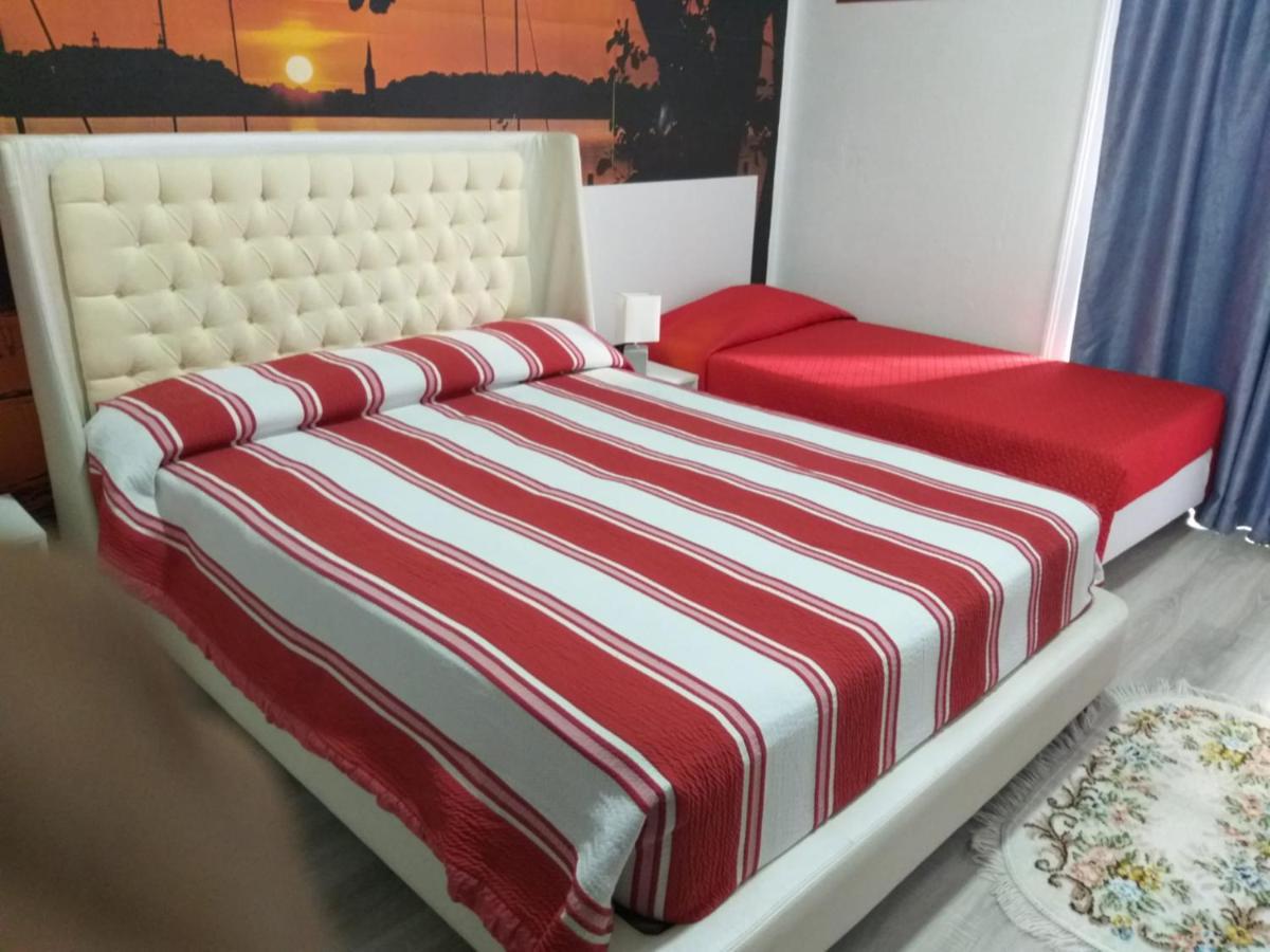 Dreibettzimmer mit eigenem Bad